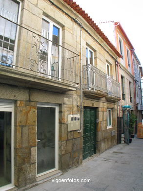 EL CASCO HISTÓRICO  DE BAIONA