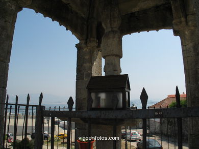 CRUCEIRO DE LA SANTÍSIMA TRINIDAD (BAIONA)