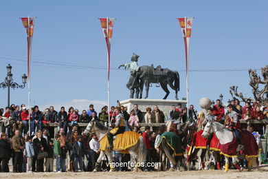 TORNEO MEDIEVAL DE CABALLEROS - FESTA DA ARRIBADA - BAIONA