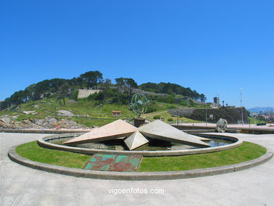 Monumento de Diego Carmona y Vasco Gallego 