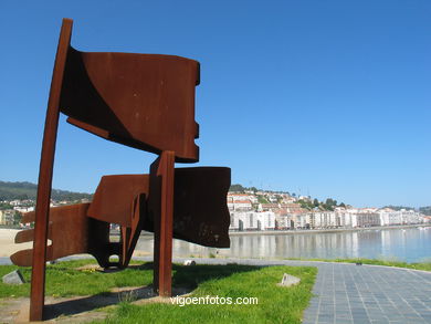 Escultura de Soledad Penalta . (1996)