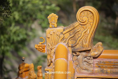 Beihai - Imperial Gardens.