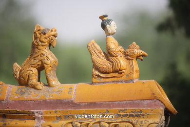 Beihai - Imperial Gardens.