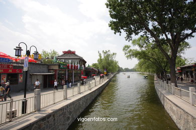 Hutongs and Shicha Hai area . 