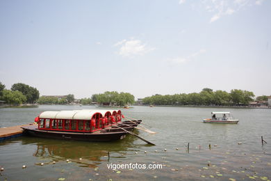 Hutongs and Shicha Hai area . 