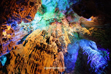 Reed Flute Cave. 