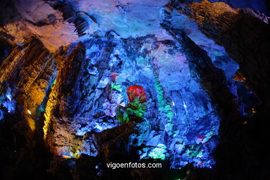 Cueva Flauta de Caa. 