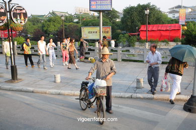 Ruas e ambiente da Guilin . 