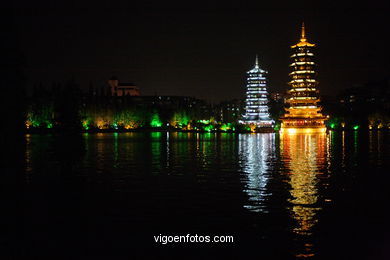 Pagodas in Lake Shanshu.. 