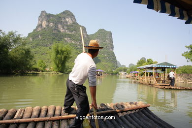 Tour boat bamboo. 