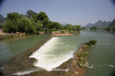 Paisagens rio Yulong . 