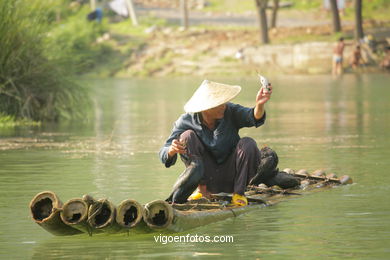 Pesca com cormoranes em Guilin 