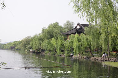 Lago Oeste - West Lake (xi Hu) . 