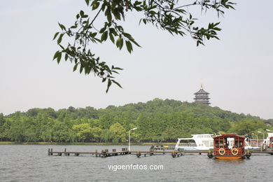 West Lake (xi Hu).