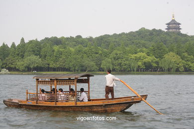 Lago Oeste - West Lake (xi Hu). 