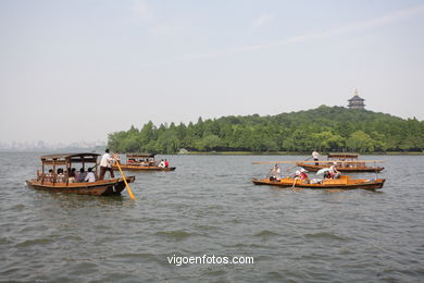 Lago Oeste - West Lake (xi Hu). 