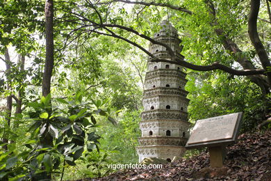 Pagoda de las Seis Armonias. 