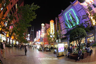 Calle comercial Nanjing. 