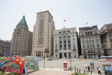 Shanghai Streets. 