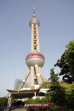 Oriental Pearl Tower. 