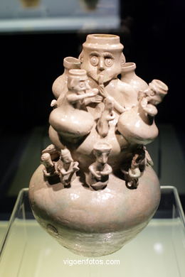 Shanghai Museum. 