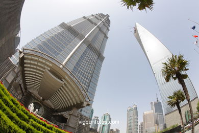 Jin Mao Tower. 