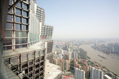 Jin Mao Tower. 