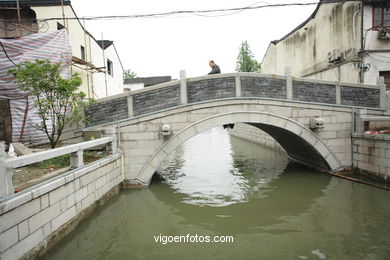 Canais de Suzhou . 