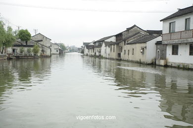 Canais de Suzhou . 