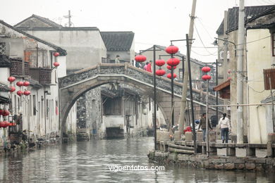 Canais de Suzhou . 