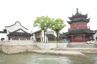 Canais de Suzhou . 