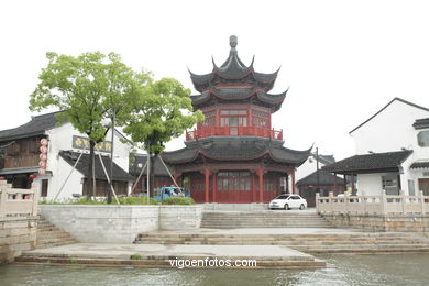 Canais de Suzhou . 