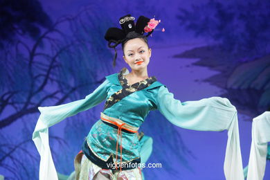 Traditionelle Tanz-Spektakel in China.