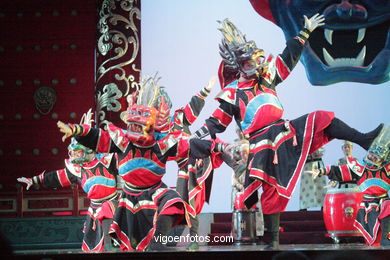 Espetáculo de Dança Tradicional Chinesa .