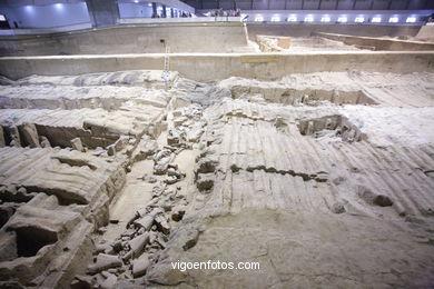 Terrakotta-Krieger-Museum. Pit 2. 