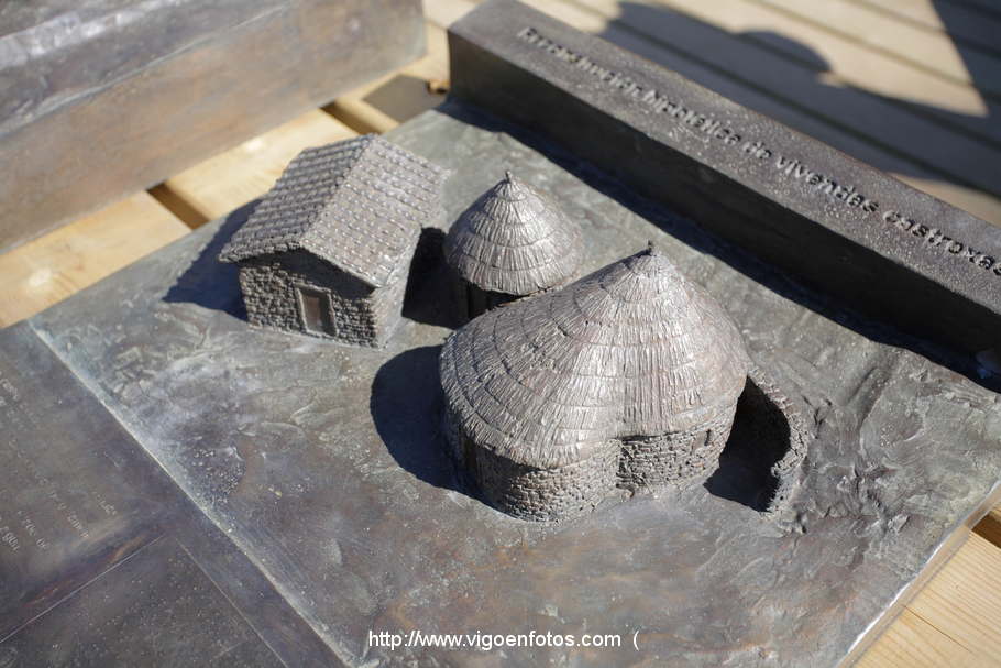 PHOTOS OF FORT OF THE CASTRO VIGO BAY. GALICIA. VISIT SPAIN. TOURISM