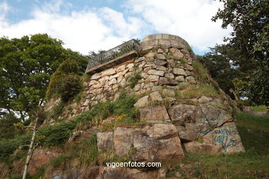 SPAIN CASTLES: VIGO CASTLE 