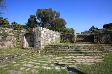 SPAIN CASTLES: VIGO CASTLE 