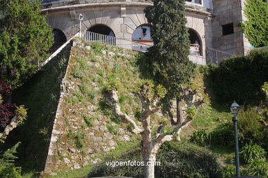 CASTILLOS DE GALICIA: SEGUNDA MURALLA CASTILLO DEL CASTRO. SIGLO XVII