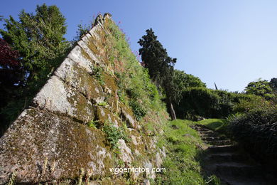 SPAIN CASTLES: VIGO CASTLE 