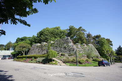 CASTILLOS DE GALICIA: SEGUNDA MURALLA CASTILLO DEL CASTRO. SIGLO XVII