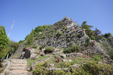 SPAIN CASTLES: VIGO CASTLE 