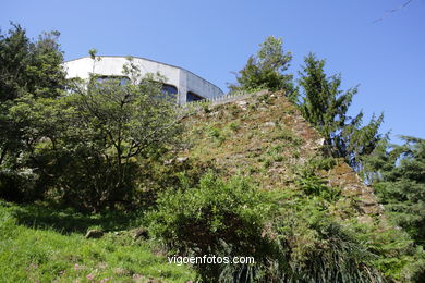 SPAIN CASTLES: VIGO CASTLE 