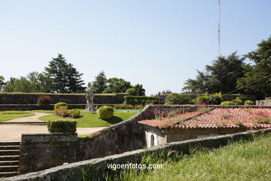 SPAIN CASTLES: VIGO CASTLE 