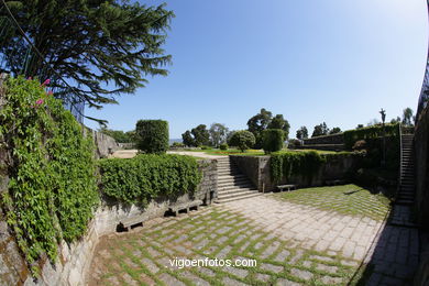 SPAIN CASTLES: VIGO CASTLE 