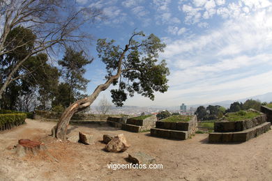 CASTILLOS DE GALICIA: SEGUNDA MURALLA CASTILLO DEL CASTRO. SIGLO XVII