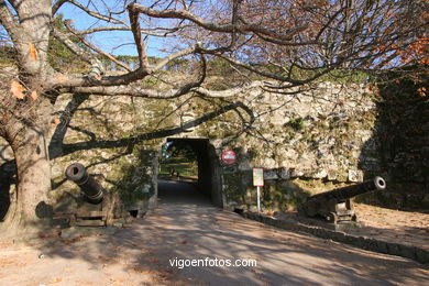 SPAIN CASTLES: VIGO CASTLE 