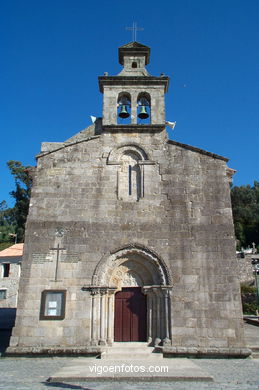 IGLESIA ROMÁNICA DE CASTRELOS