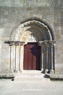 ROMANESQUE CHURCH OF CASTRELOS