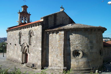 IGLESIA ROMÁNICA DE CASTRELOS